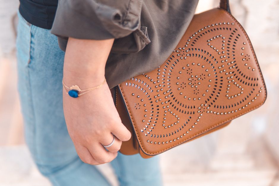 Moteaccessories: Skap ditt unike utseende med stilige detaljer